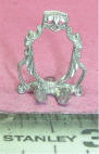 708 Victorian Plate Holder