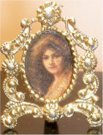 Aglaie, Batrice Offor in Gold Standing Ornate Frame HS