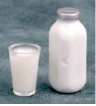 FA11105 Quart Milk w/glass