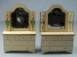 Q331 Tulip Dresser